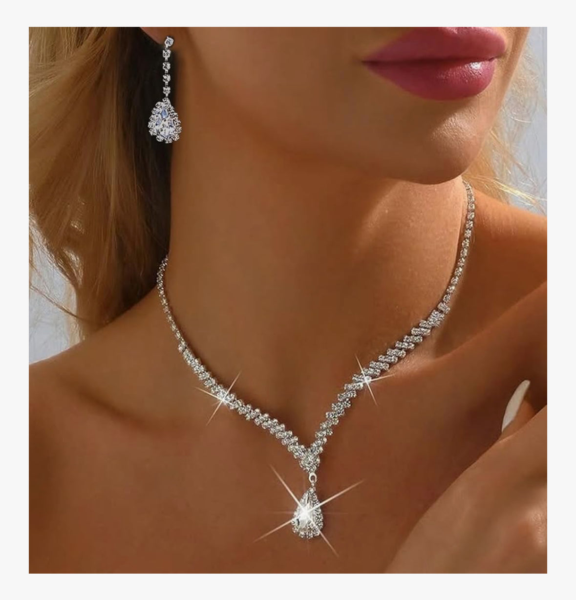 Rhinestone Teardrop Necklace & Earring Set